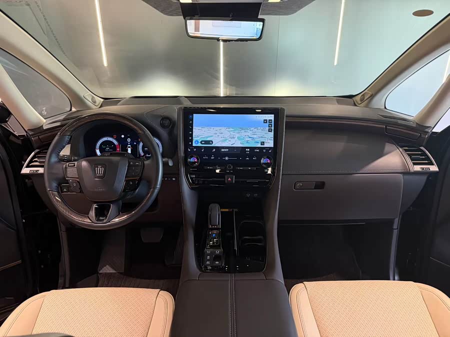 Toyota Crown Dual Engine 2.5L Supreme - zdjęcie 4