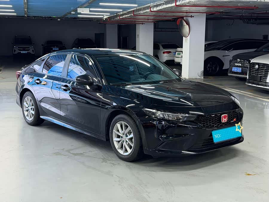 Type R 2023 240TURBO Manual Exclusive - zdjęcie 3
