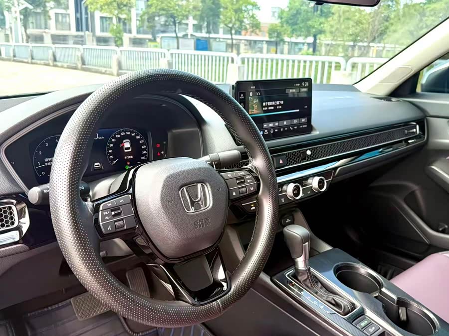 Type S 2023 2.0L e:HEV Sharp Technology - zdjęcie 17