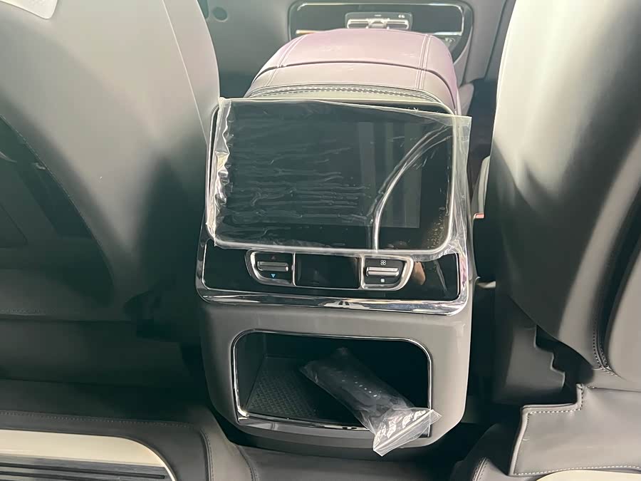 Vito 2024 2.0T Business Edition 7-Seater - zdjęcie 11