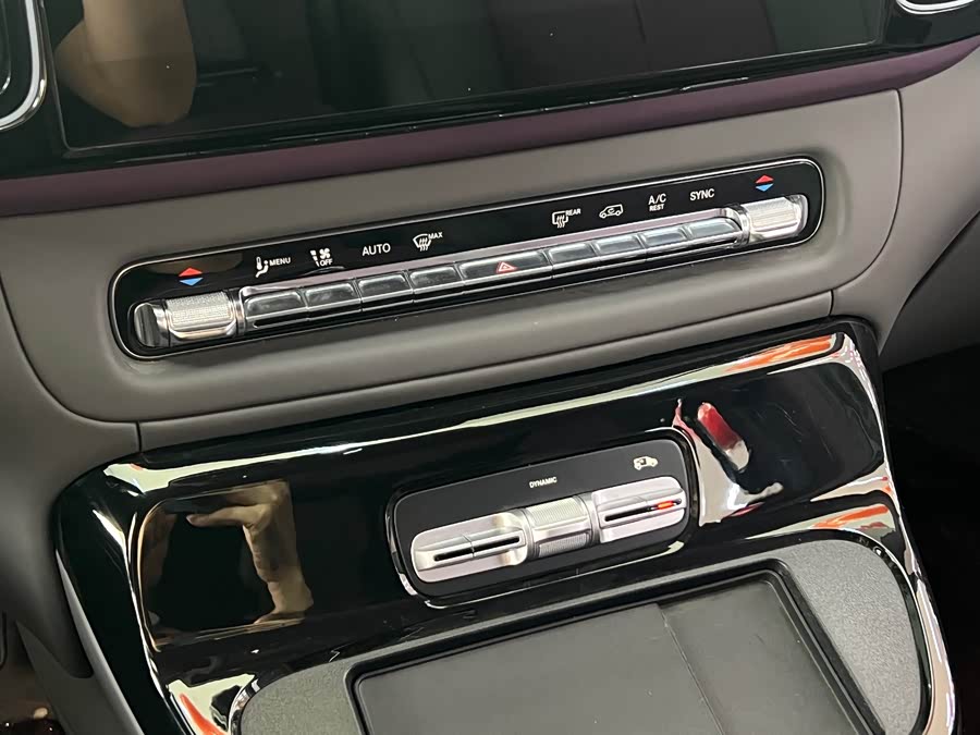 Vito 2024 2.0T Business Edition 7-Seater - zdjęcie 17
