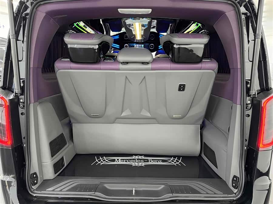 Vito 2024 2.0T Business Edition 7-Seater - zdjęcie 9