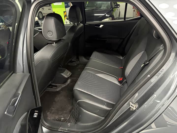 Volkswagen ID.3 2023 Pure Intelligent Edition - zdjęcie 14