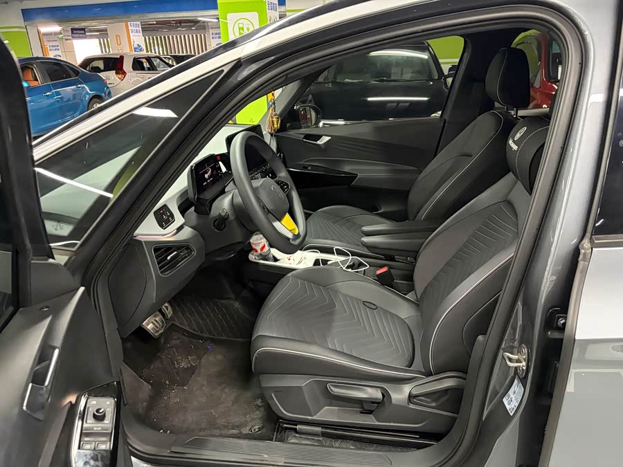 Volkswagen ID.3 2023 Pure Intelligent Edition - zdjęcie 4