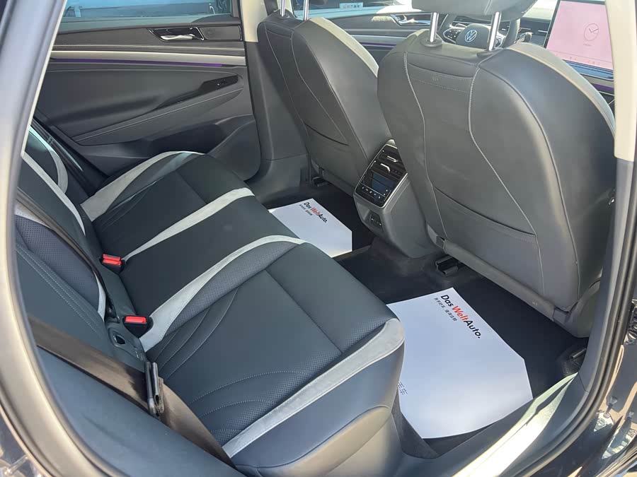 Volkswagen ID.7 VIZZION 2024 PRO - zdjęcie 11