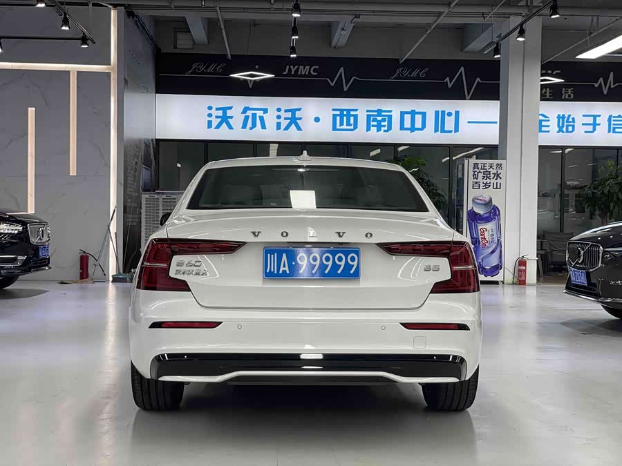 Volvo S60 2025 B5 Intelligent Sport - zdjęcie 12
