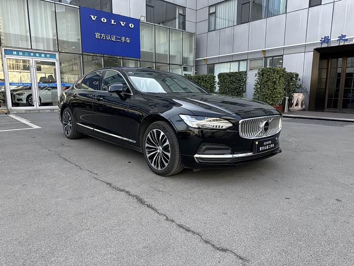Volvo S90 2024 B5 Intelligent Luxury Edition - zdjęcie 17