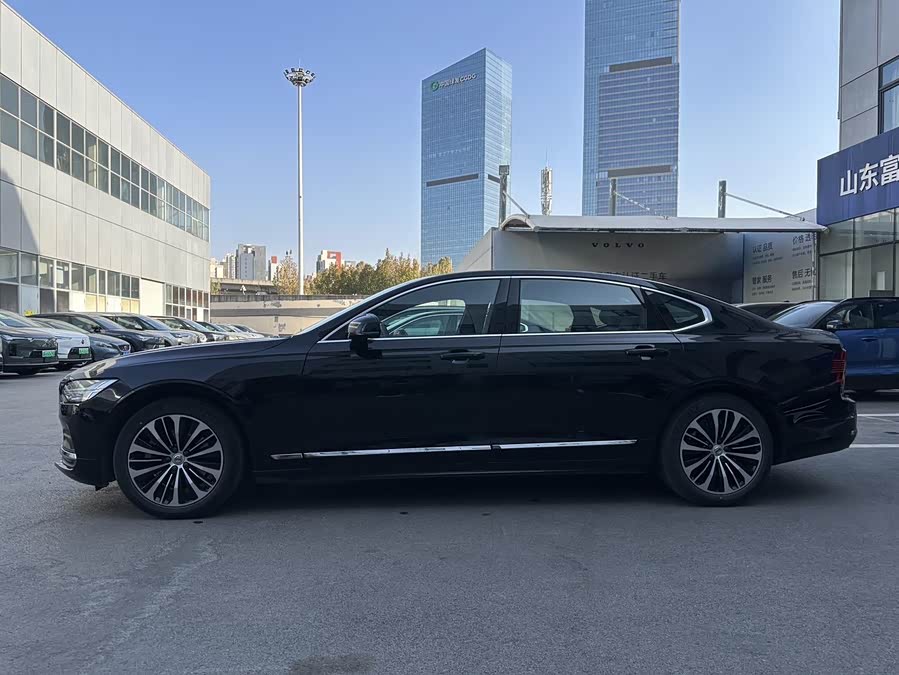 Volvo S90 2024 B5 Intelligent Luxury Edition - zdjęcie 9