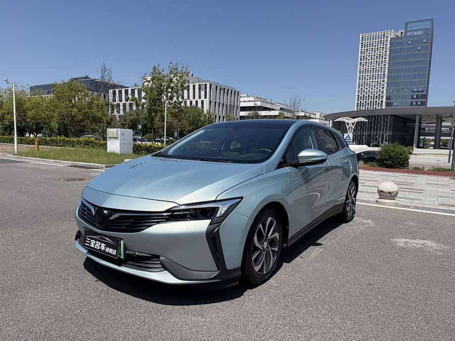 Weilan 6 2022 PHEV Connected Smart - zdjęcie 1
