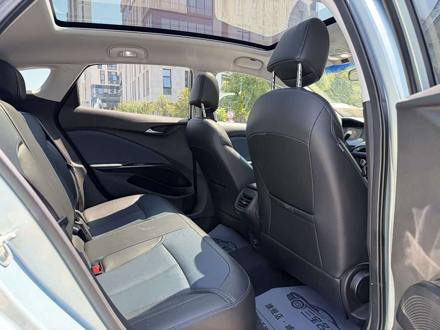 Weilan 6 2022 PHEV Connected Smart - zdjęcie 10