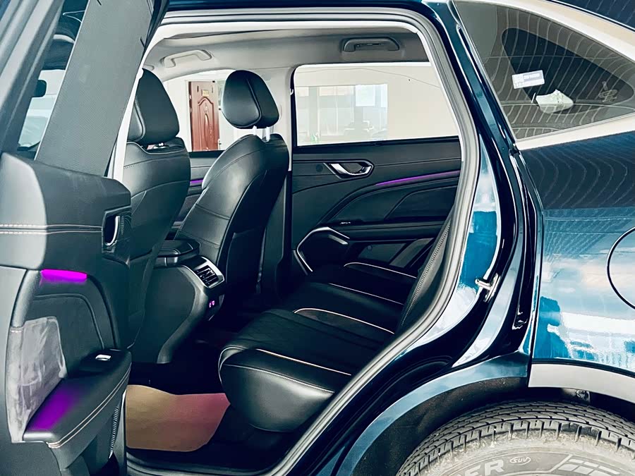 Weipai Latte DHT-PHEV 2022 1.5T 4WD Super Cup - zdjęcie 10