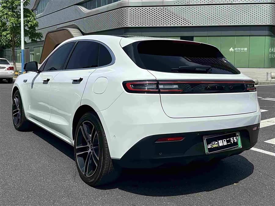 Wenjie M5 2023 EV 4WD Intelligent Driving - zdjęcie 9