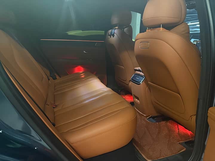 Wenjie M7 2024 1.5T Smart Drive 4WD Ultra 5-Seater - zdjęcie 15