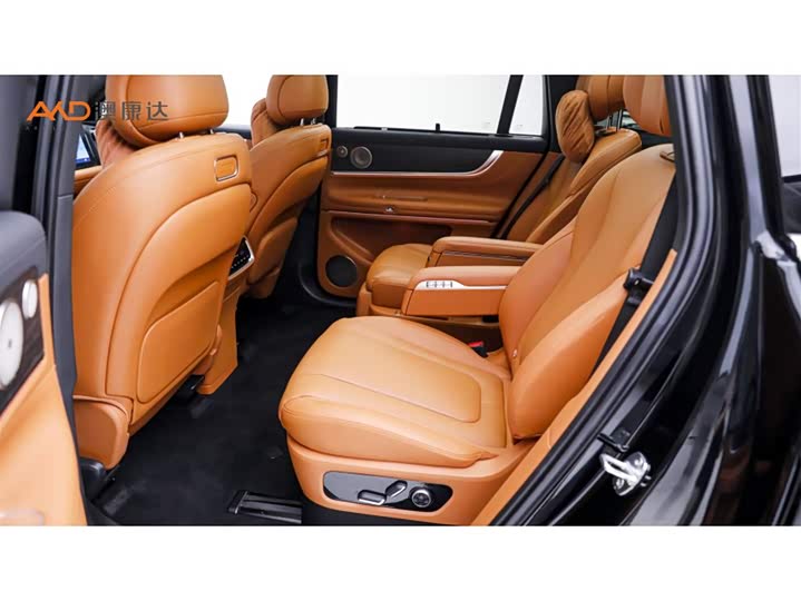 Wenjie M9 2024 Range Extender Ultra 52kWh 6-Seater - zdjęcie 18