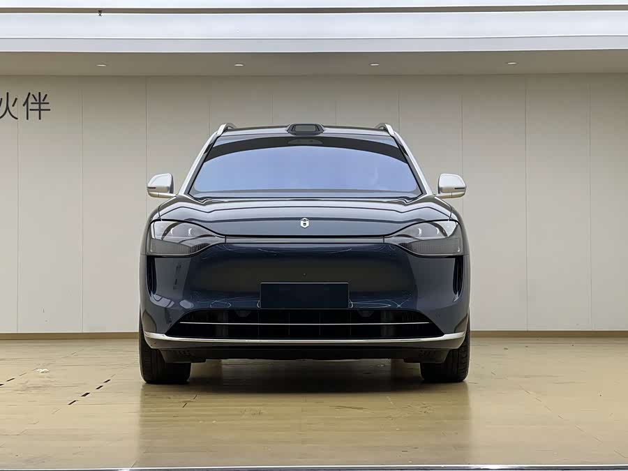 Wenjie M9 2024 Range Extender Ultra 52kWh 6-Seater - zdjęcie 3