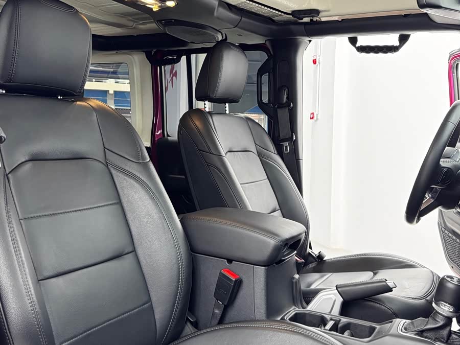 Wrangler 2022 2.0T Special Edition - zdjęcie 6