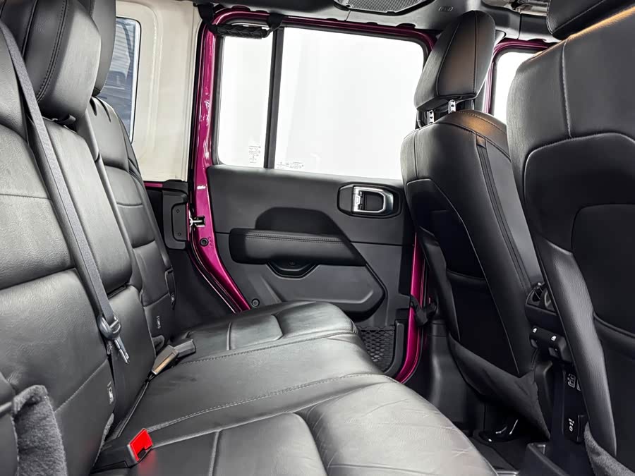 Wrangler 2022 2.0T Special Edition - zdjęcie 9