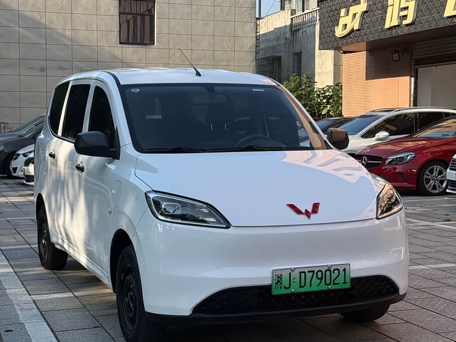 Wuling Hongguang New Energy 2024 300KM Practical - zdjęcie 2