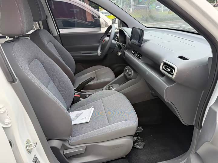Wuling Hongguang New Energy 2024 Pure Electric Version 300KM Standard Type - zdjęcie 13