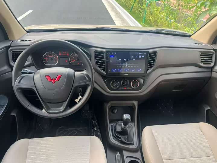 Wuling Hongguang V 2022 1.5L Jinxiang 2WD - zdjęcie 16