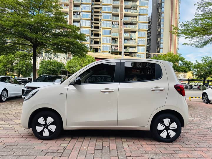 Wuling MINIEV 2025 Fourth Generation Four-Door Advanced Version - zdjęcie 18