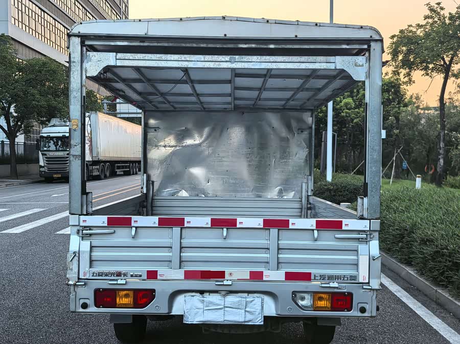 Wuling Rongguang New Van 2023 1.5L Double Cab Extended Standard - zdjęcie 4