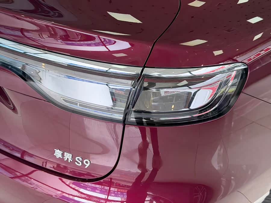 Xiangjie S9 2026 Range Extender Ultra Rear Drive 53kWh (192-Line Laser Radar) - zdjęcie 13