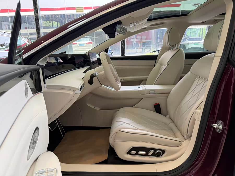 Xiangjie S9 2026 Range Extender Ultra Rear Drive 53kWh (192-Line Laser Radar) - zdjęcie 4