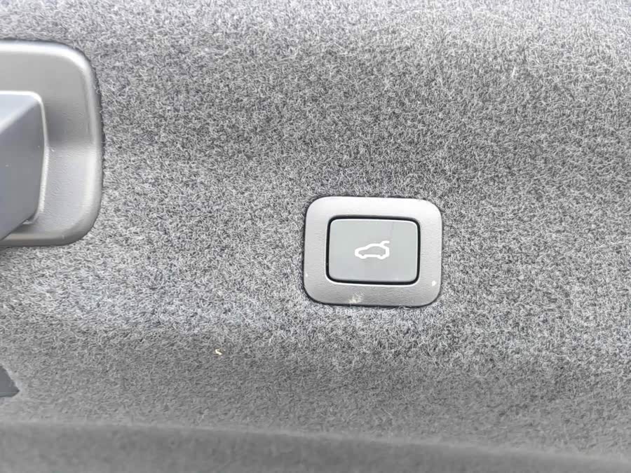 Xiaomi SU7 2024 Rear Drive Ultra Long Range High Level Intelligent Driving Pro - zdjęcie 15