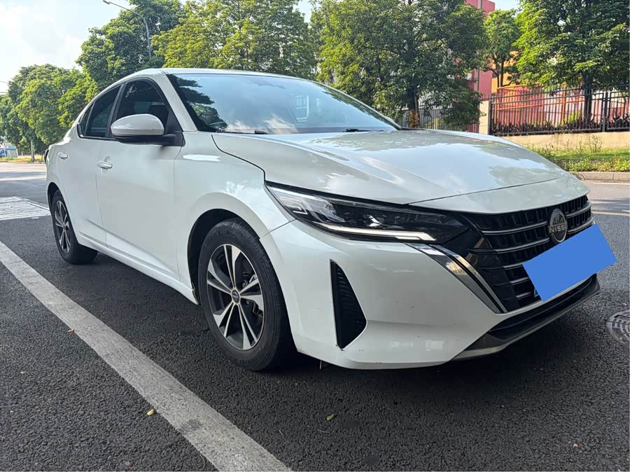 Xuan Yi 2023 1.6L CVT Enjoy Edition - zdjęcie 3
