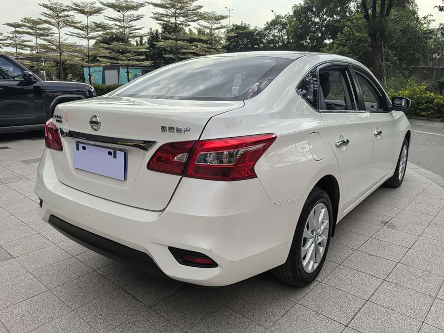 Xuan Yi 2024 Classic 1.6XL CVT Luxury - zdjęcie 5