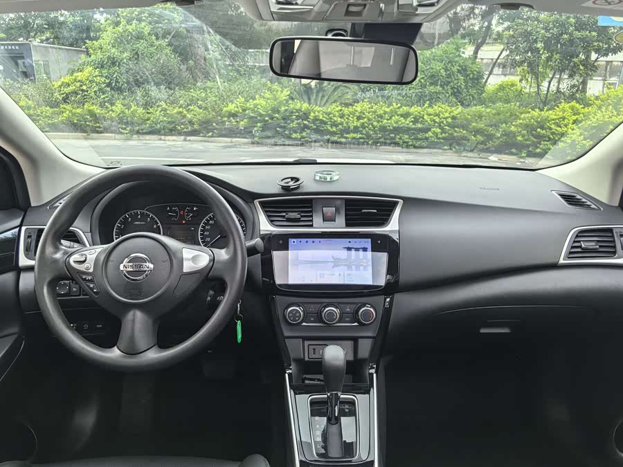 Xuan Yi 2024 Classic 1.6XL CVT Luxury - zdjęcie 9