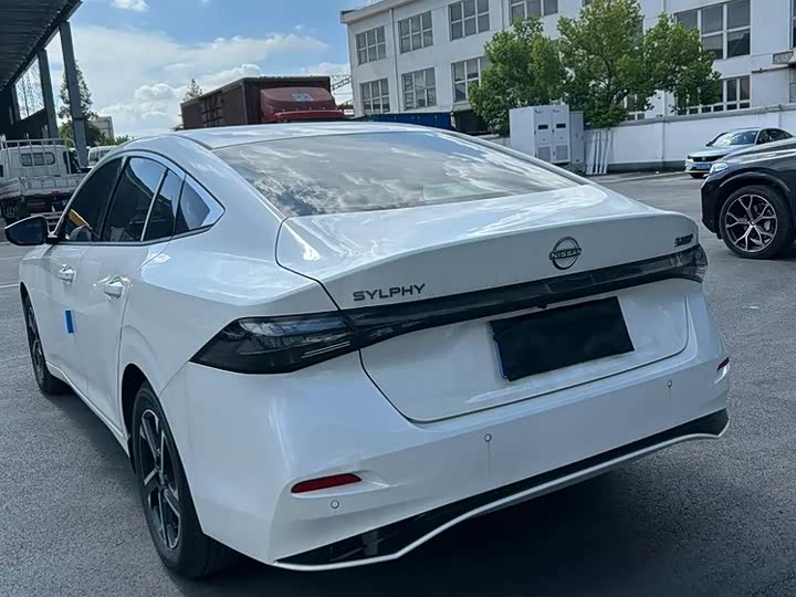 Xuan Yi 2026 1.6L CVT Luxury Technology - zdjęcie 16