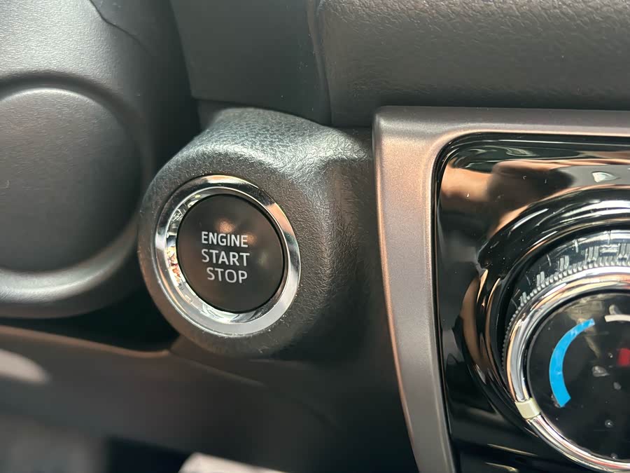 YARiS L 2022 X 1.5L CVT Luxury PLUS - zdjęcie 11