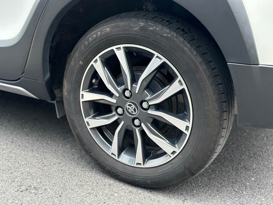 YARiS L 2022 X 1.5L CVT Luxury PLUS - zdjęcie 15