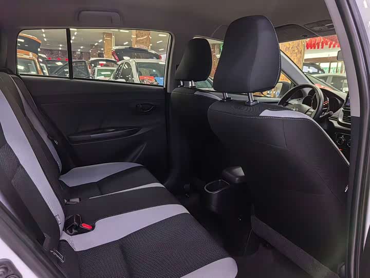 YARiS L Zhi Xuan 2022 Zhi Xuan X 1.5L CVT Leading PLUS Edition - zdjęcie 15