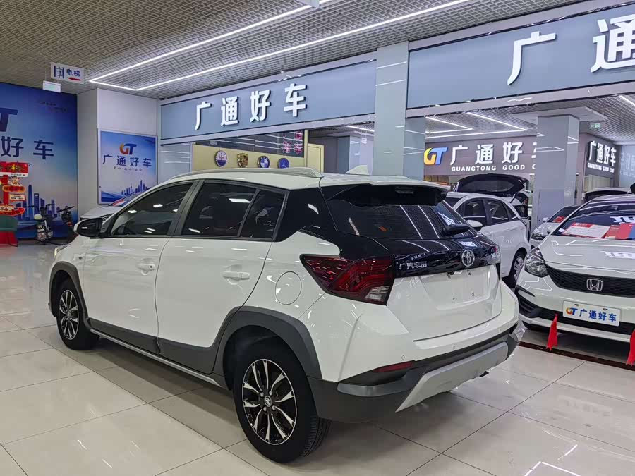 YARiS L Zhi Xuan 2022 Zhi Xuan X 1.5L CVT Leading PLUS Edition - zdjęcie 8
