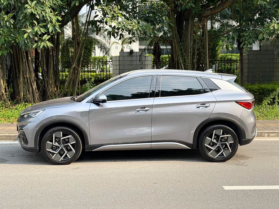 Yuan PLUS 2022 510KM Flagship - zdjęcie 3