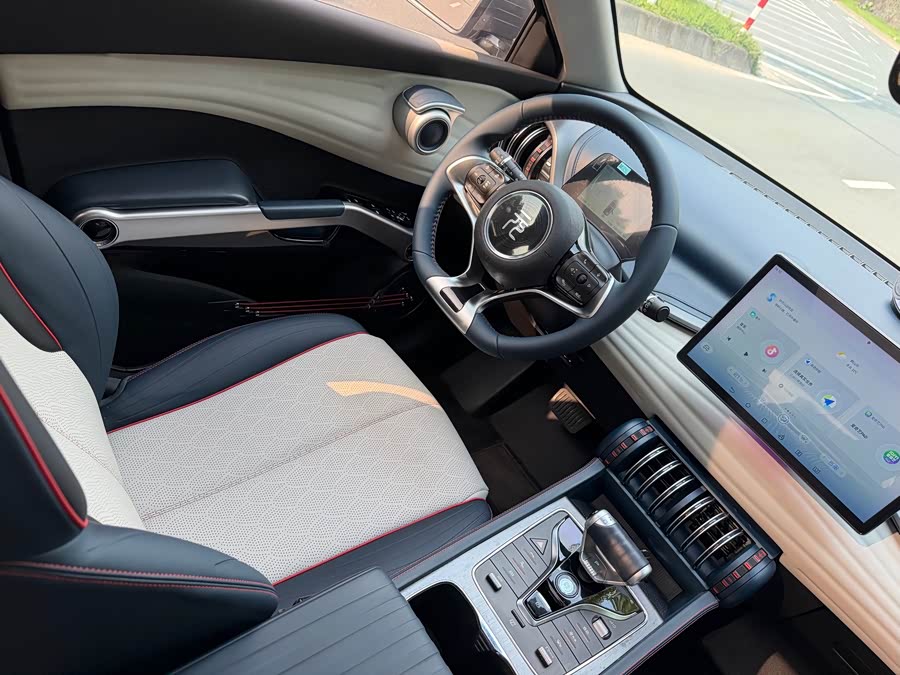 Yuan PLUS 2022 510KM Flagship - zdjęcie 10