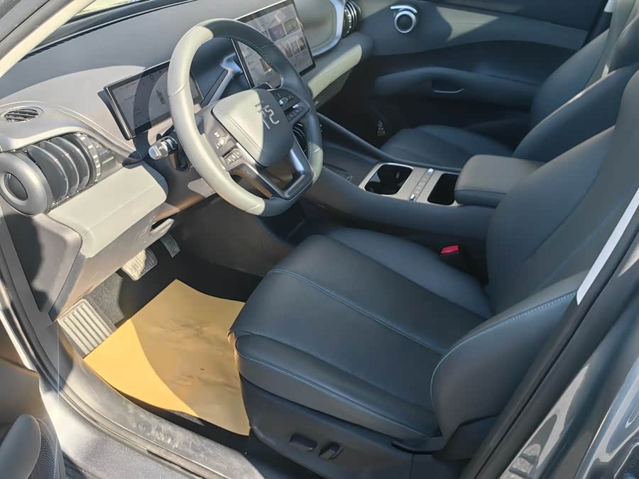 Yuan PLUS 2025 Smart Driving 510KM Beyond - zdjęcie 4
