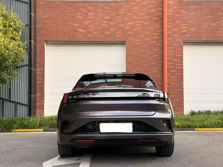 Zeekr 001 2026 95kWh 4WD Max - zdjęcie 18