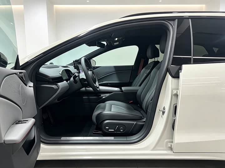 Zeekr 007GT 2026 Rear Drive Max 75kWh - zdjęcie 18