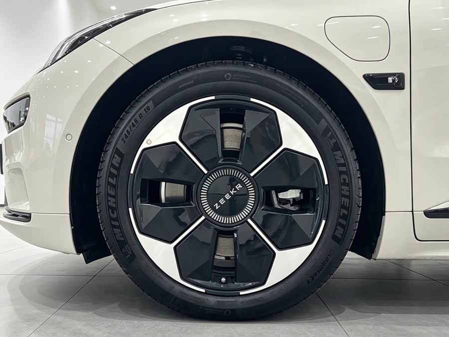 Zeekr 007GT 2026 Rear Drive Max 75kWh - zdjęcie 9