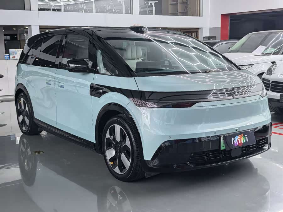Zeekr MIX 2025 Smart Drive - zdjęcie 3