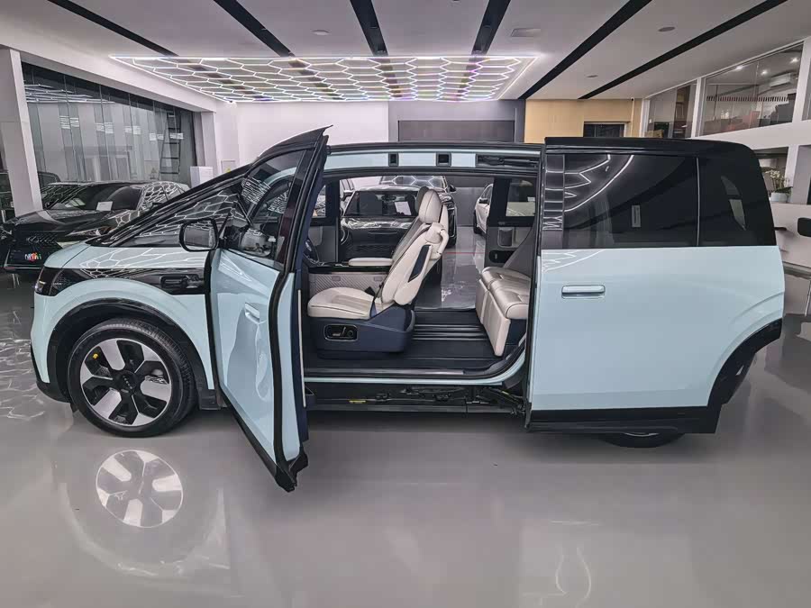 Zeekr MIX 2025 Smart Drive - zdjęcie 6