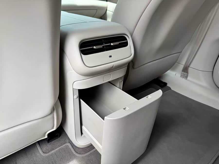 Zhi Ji LS6 2026 EV Max - zdjęcie 9