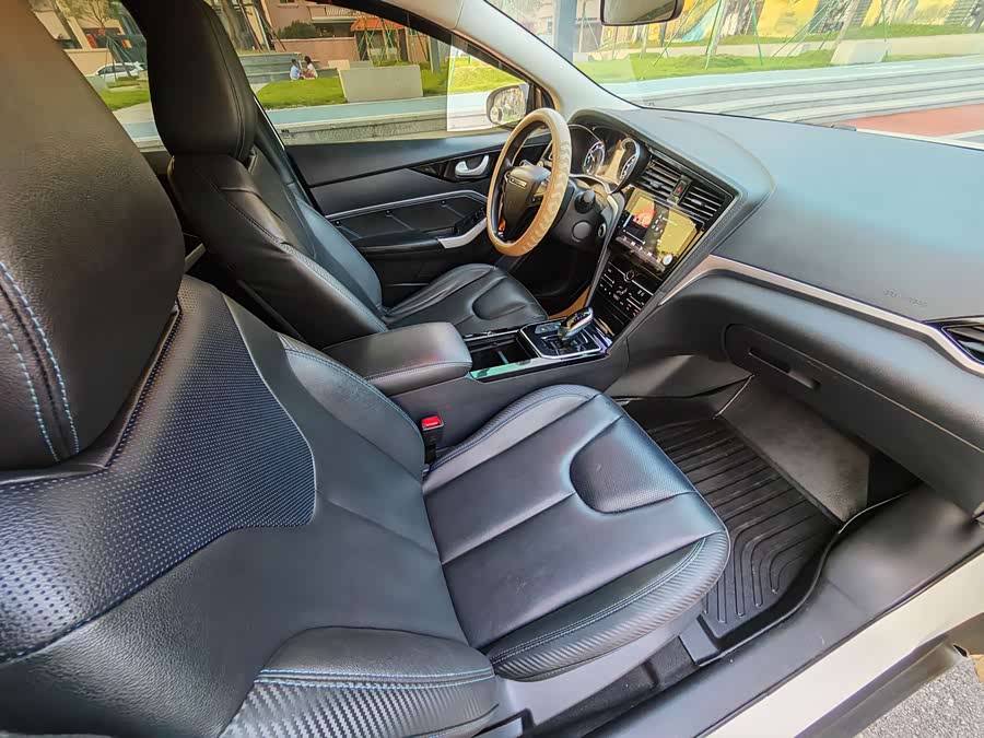 2022 D60EV Standard Range Comfort - zdjęcie 13