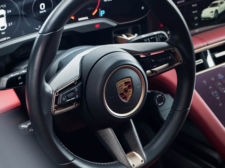 2022 Taycan Turbo Cross Turismo - zdjęcie 15