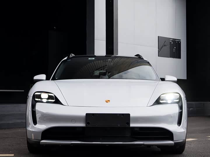 2022 Taycan Turbo Cross Turismo - zdjęcie 20