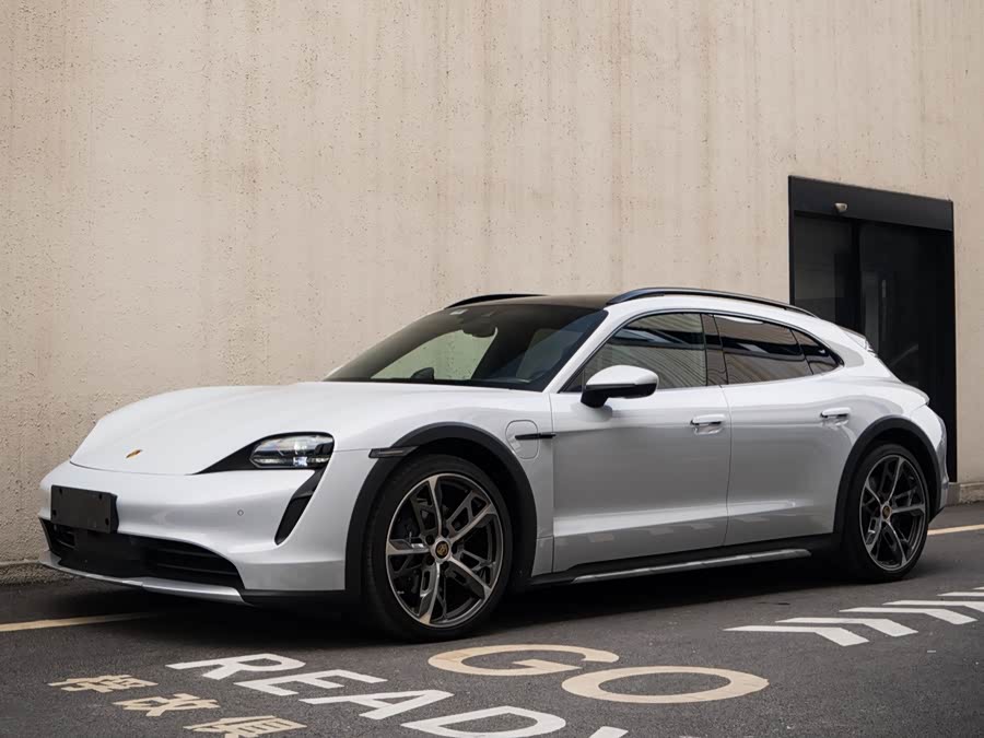2022 Taycan Turbo Cross Turismo - zdjęcie 9